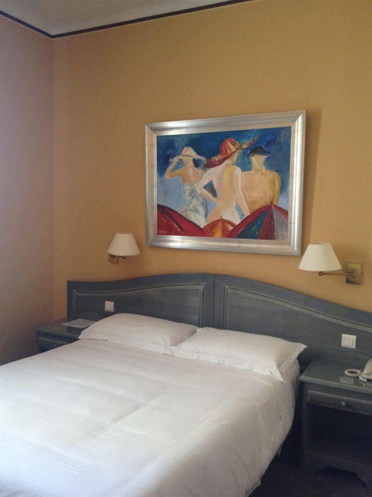 Hotel Imperial Ajaccio  Exterior photo
